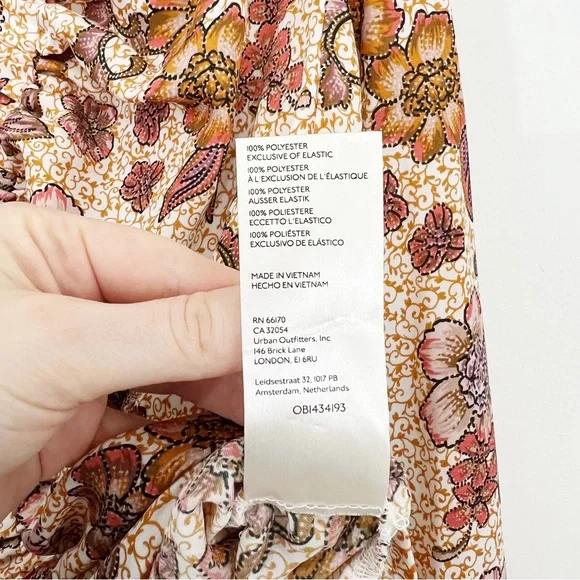 Free People I Got You Floral Printed Top Size Large NWT - Picture 11 of 12